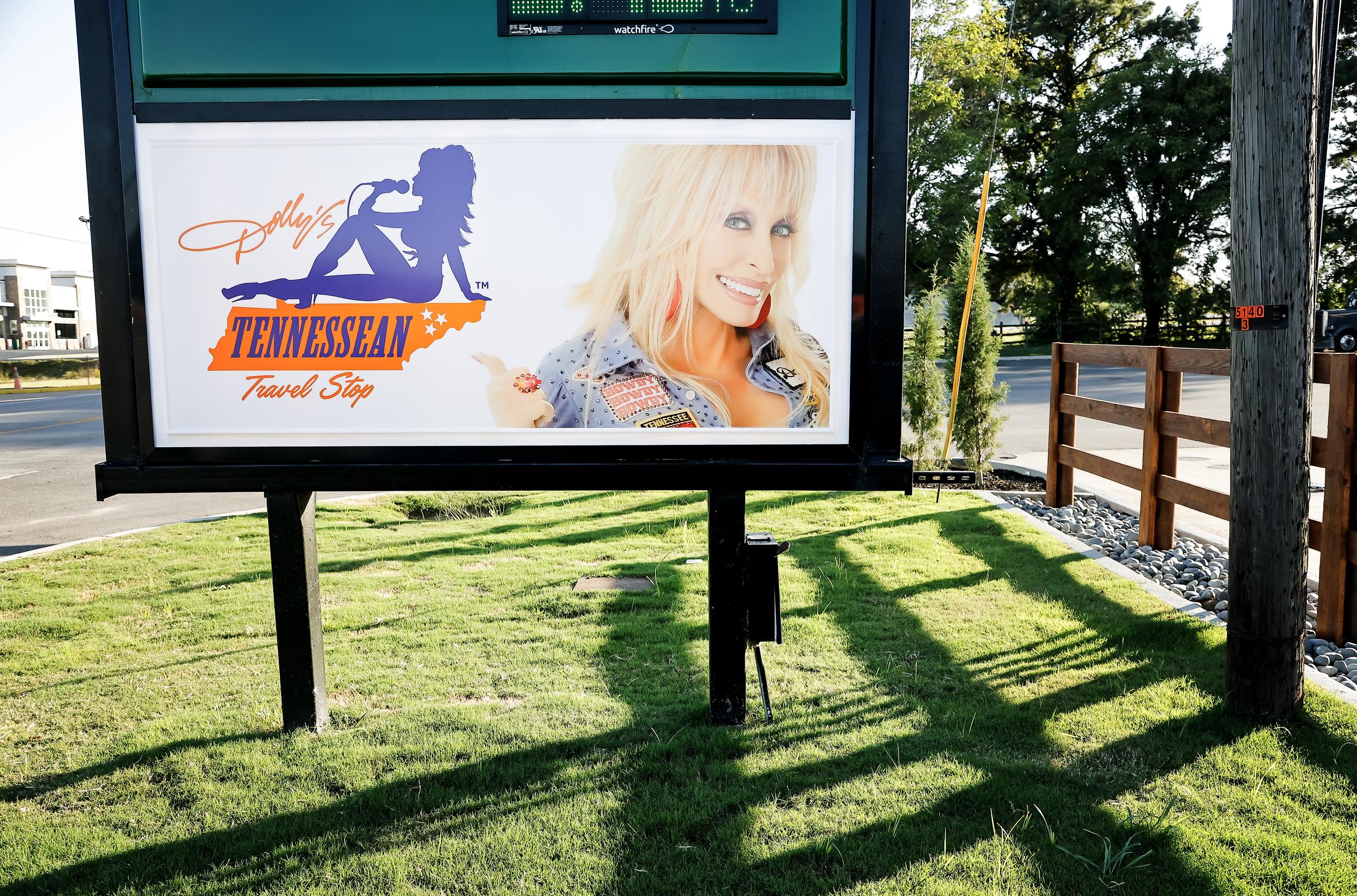 Parton's surprise June 24 appearance at the Tennessean Travel Stop would become one of her final in-person public outing